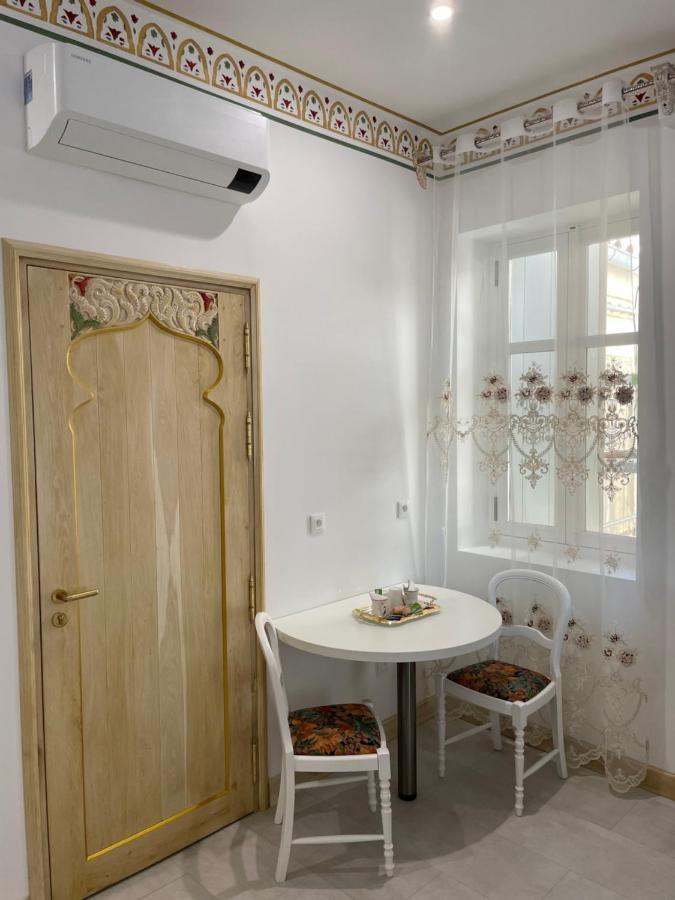 Chambre Orientale Chérazade Maison de L'Église Narbonne Extérieur photo